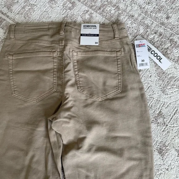 32 Degrees Tan Sweatpants Jeans - Picture 4 of 5